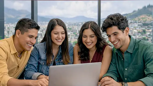 Más del 54% de emprendedores peruanos son jóvenes provincianos