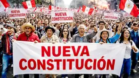 Gobierno ilegítimo en crisis: crece presión ciudadana