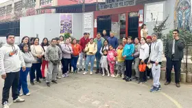 Obras por Polladas: vecinos transforman colegios en Lima Norte
