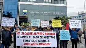 Indignación: jubilados impagos mientras elevan salarios municipales #MDI