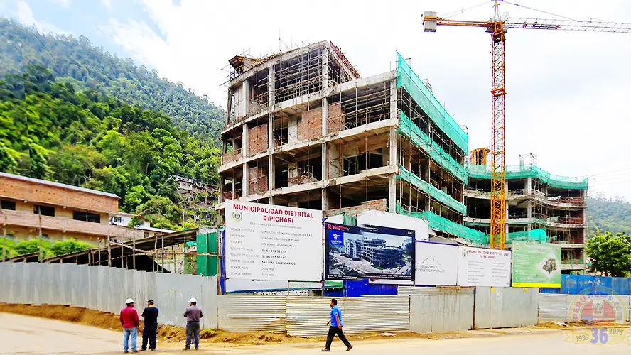 Pichari bajo la lupa por millonarios sobrecostos en obra municipal