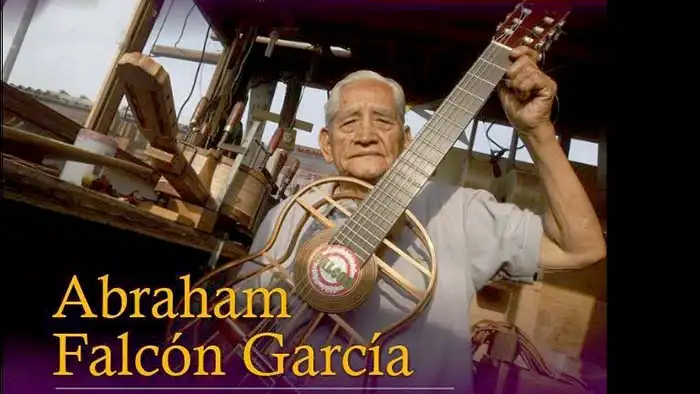 80 años de historia viva: el legado de la mejor guitarra del Perú Abraham Falcón